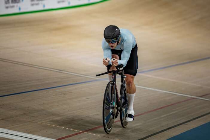 konya-velodromunda-dunya-rekorlari-kirildi