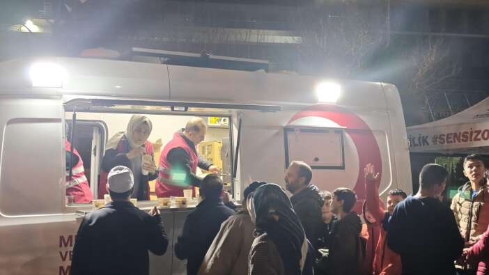 konyada-berat-kandili-camilerde-dualarla-idrak-edildi