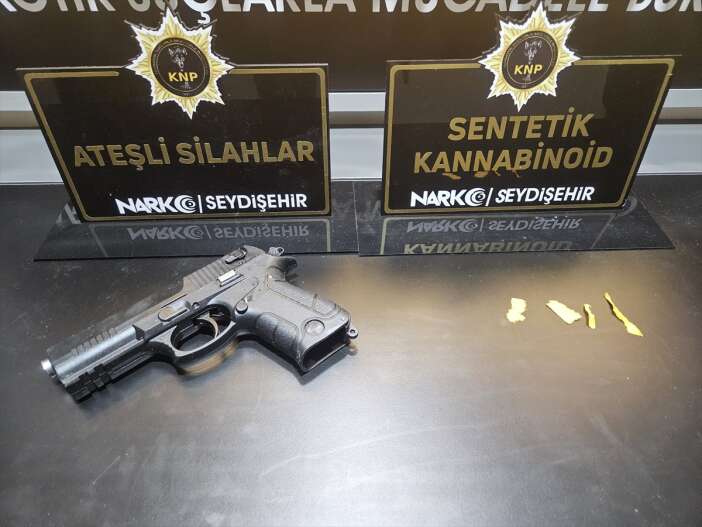 konyada-nefes-kesen-polis-kovalamacasi-yola-atsalar-da-yakayi-ele-verdiler