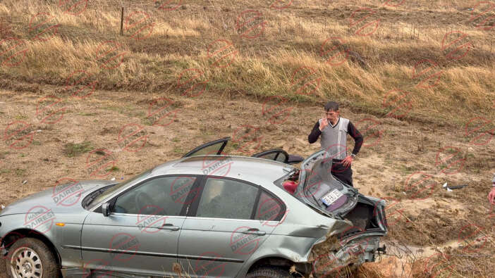 konyada-otomobil-sarampole-yuvarlandi-ekipler-ve-vatandas-seferber-oldu