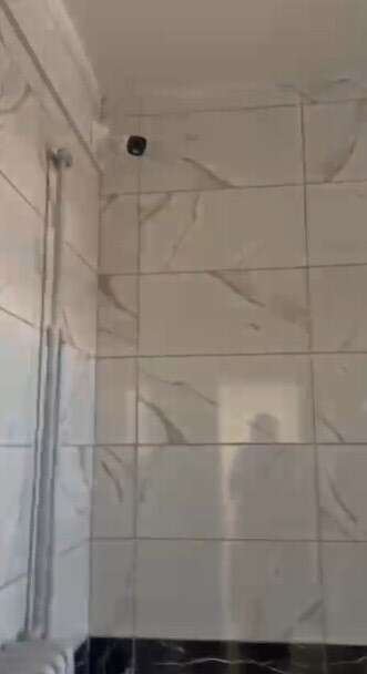 okulda-buyuk-skandal-tuvaletlere-kamera-yerlestiren-mudur-gorevden-alindi