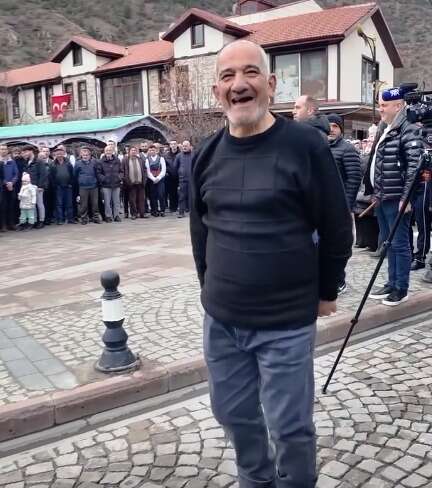 biz-her-gun-sen-bir-gun