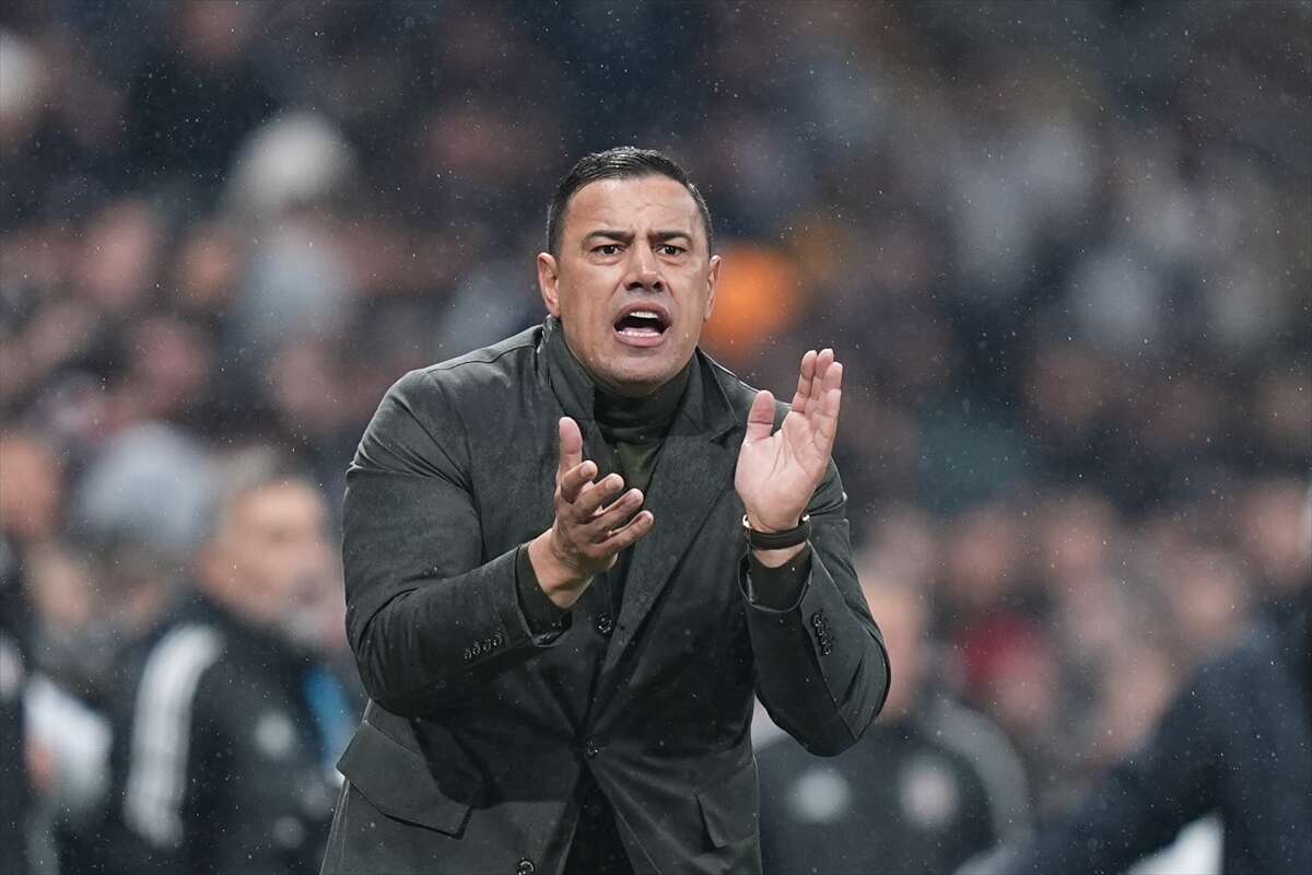 konyasporda-cagdas-atan-donemi-sona-erdi-iste-masadaki-ilk-aday