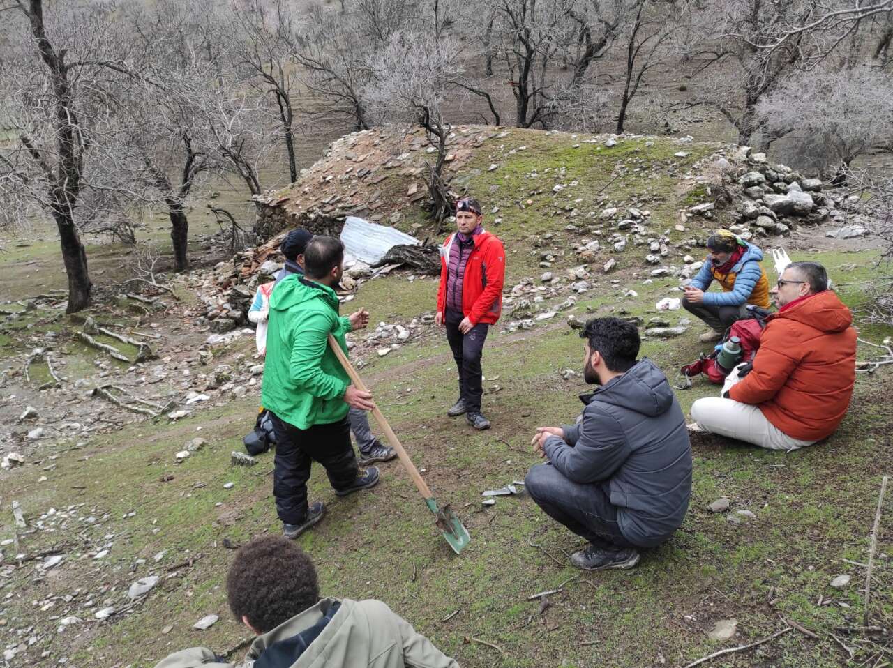 koyluler-tesadufen-kesfetti-iceri-giren-gozlerine-inanamiyor
