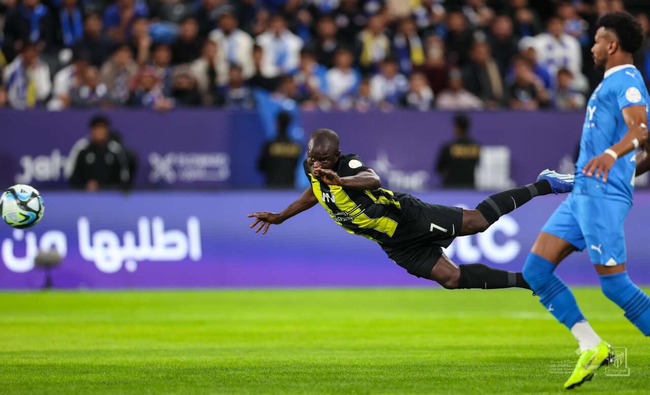 ngolo-kante-resmen-fenerbahcede-gelis-saati-belli-oldu