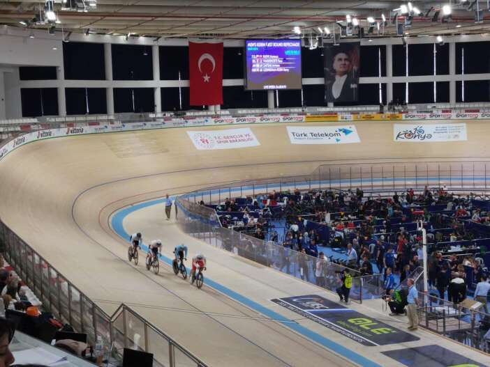 butun-dunyanin-gozu-konyaya-cevrildi