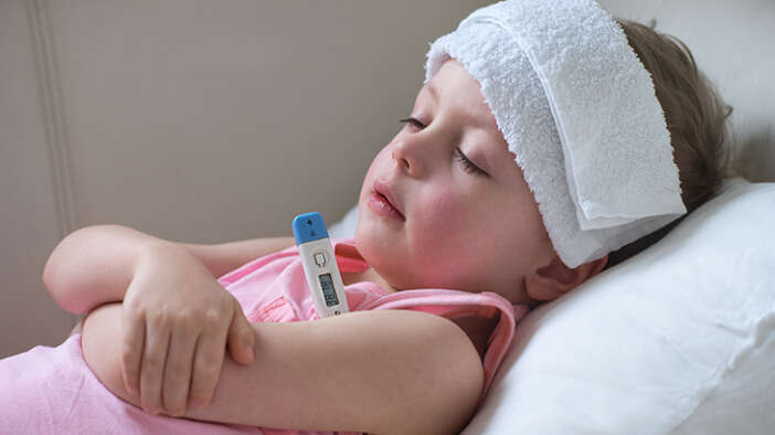 konyada-cocuk-doktoru-uyardi-3-gunden-uzun-suren-bir-ates-varsa-dikkat