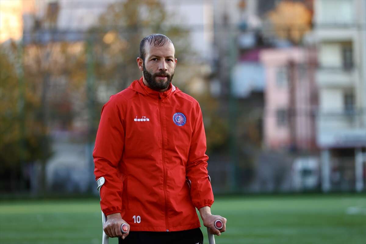 engel-tanimayan-bir-tutku-bacagini-kaybetti-futbolu-birakmadi