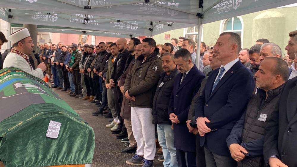 kocaelispor-camiasini-yasa-bogan-harda-kacmaz-topraga-verildi