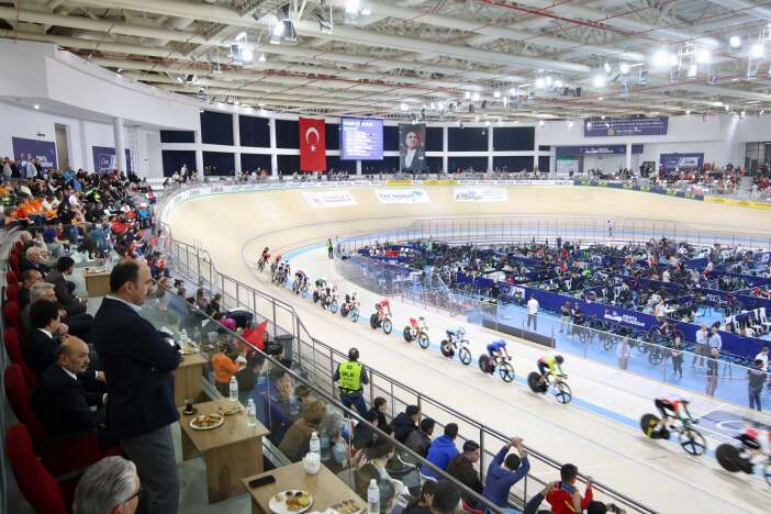 konya-veledromu-bircok-dunya-rekoruna-sahne-oldu