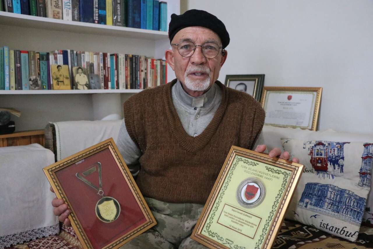 gururdan-agladim-dedi-tum-tapularini-gozunu-kirpmadan-bagisladi