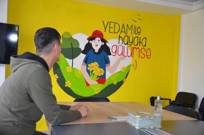 konyada-sanal-kumar-bagimlisi-gencin-hayati-is-yerindeki-seminerle-degisti