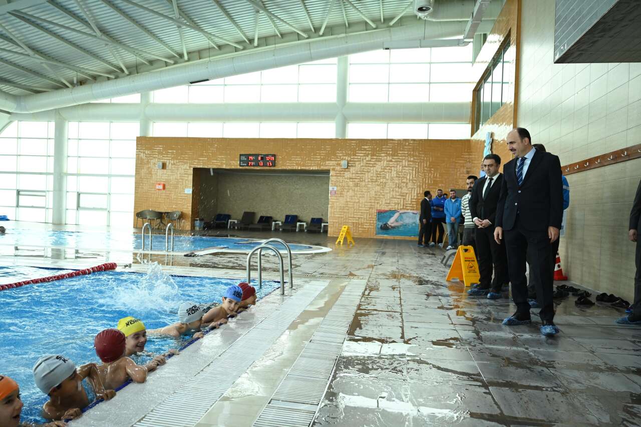 konyada-yuzme-bilmeyen-kalmasin-projesi-buyuyor