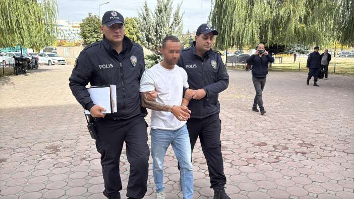 sehit-babasina-dilenci-diyen-otobus-soforu-silahla-vuruldu