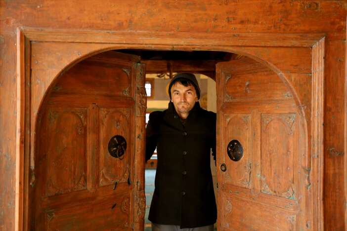 antalya-akseki-sarihacilar-mahallesi-dugmeli-evler