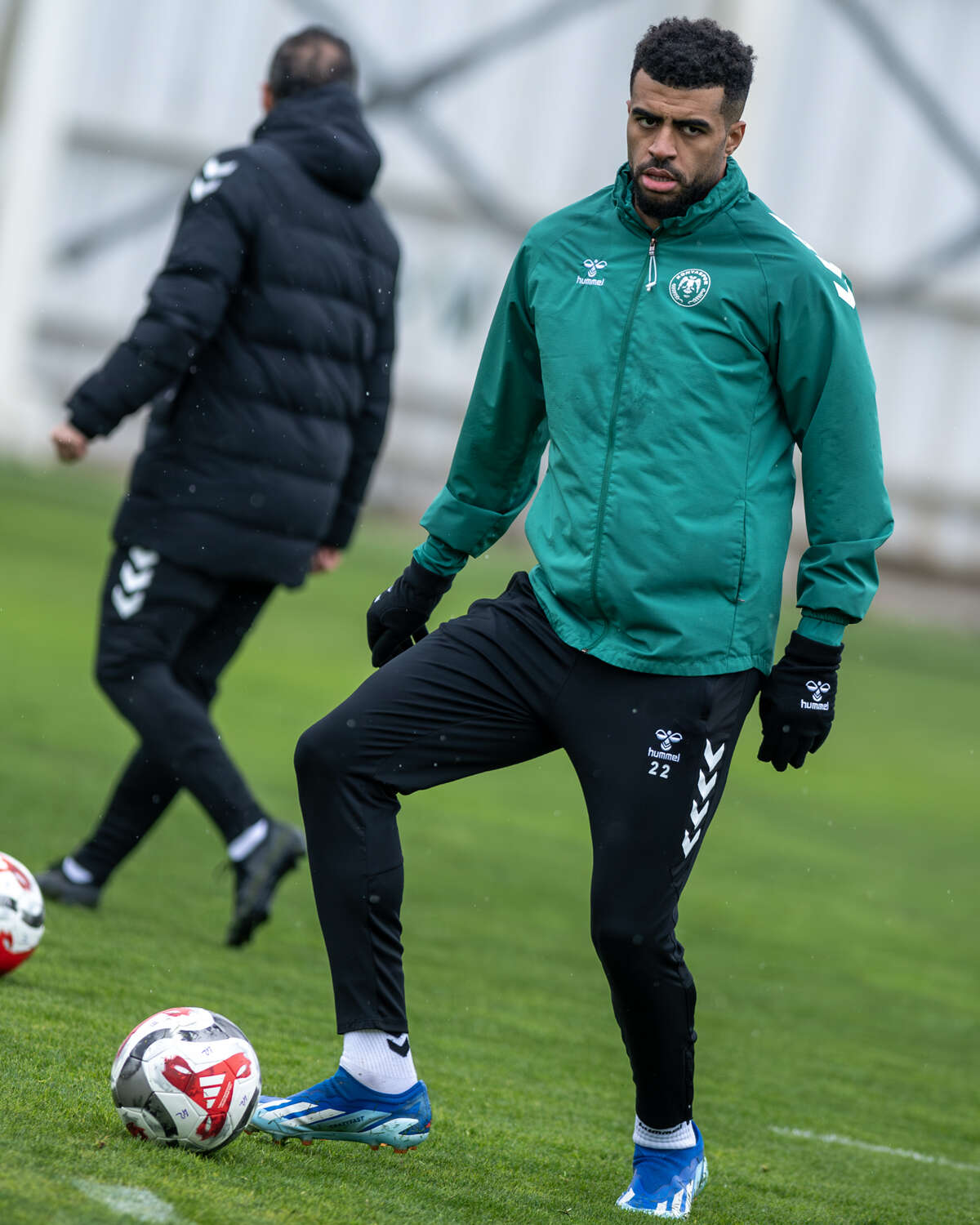 konyaspor-kritik-mac-oncesi-taktik-calistikonyaspor-kritik-mac-oncesi-taktik-calisti