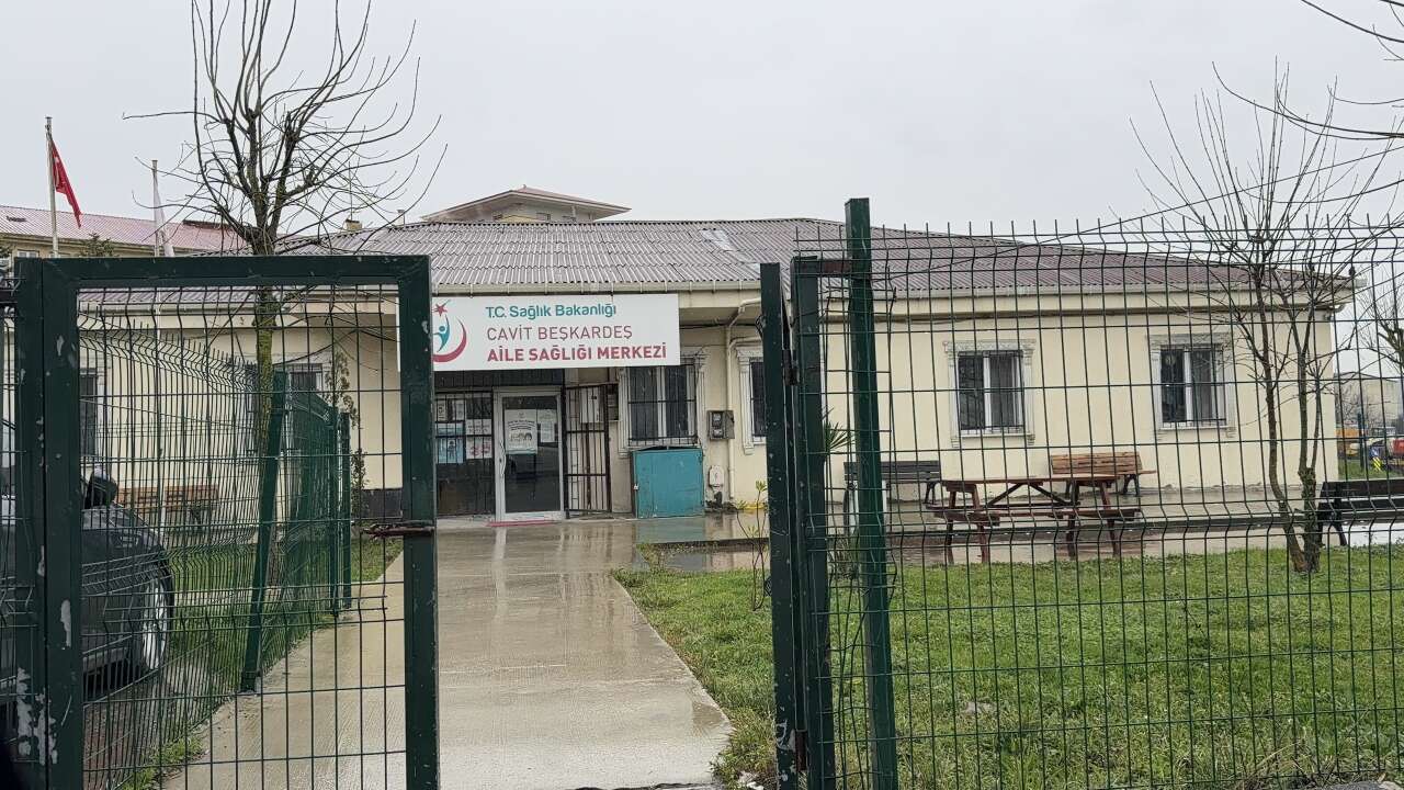 doktorlarin-dinlenme-odasinda-dinleme-cihazi-iddiasi-inceleme-baslatildi