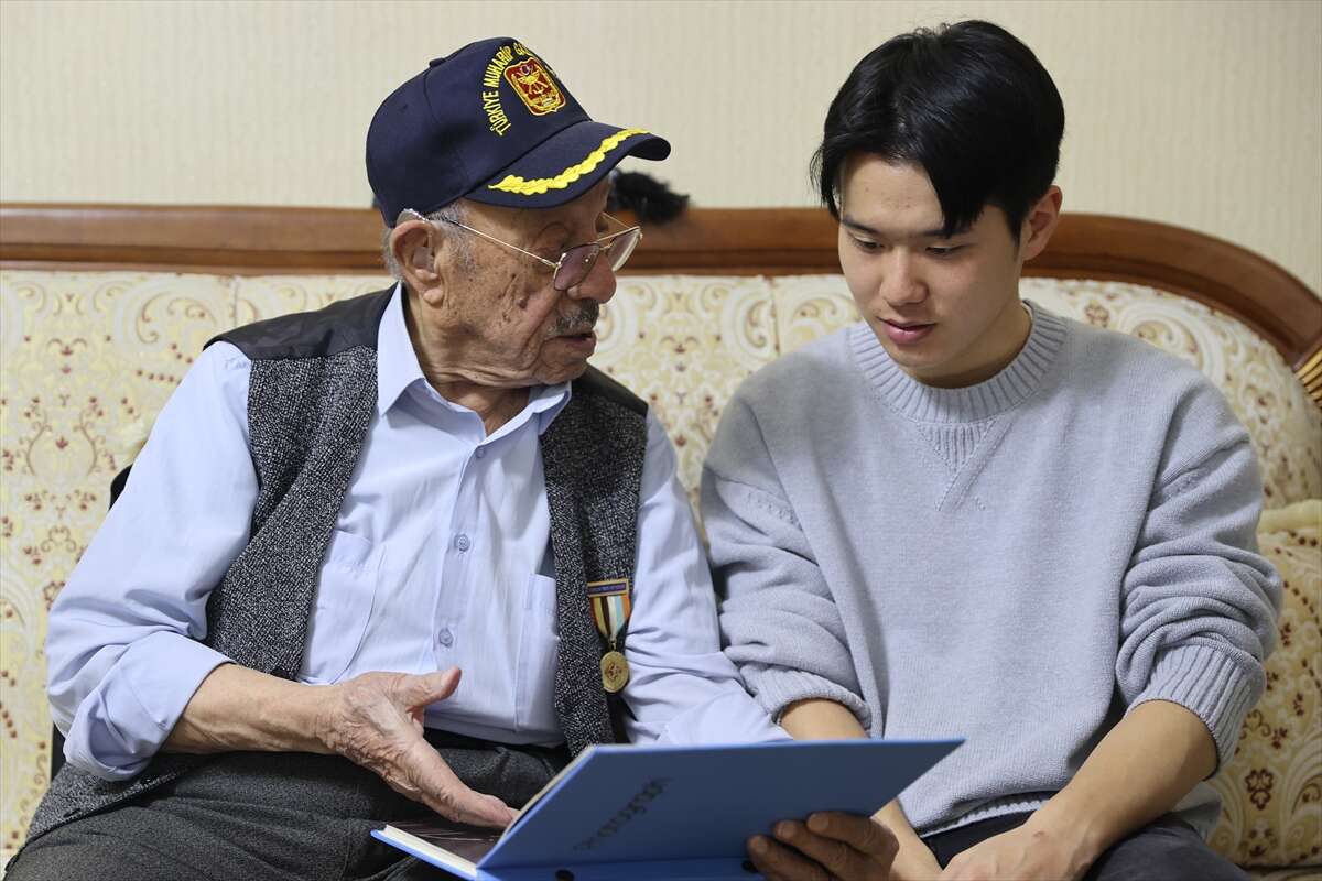 konyasporlu-jinho-jodan-konyadaki-tek-kore-gazisine-anlamli-ziyaret