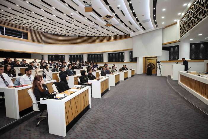 meram-belediyesi-gelecegin-siyasetcilerine-kapilarini-acti