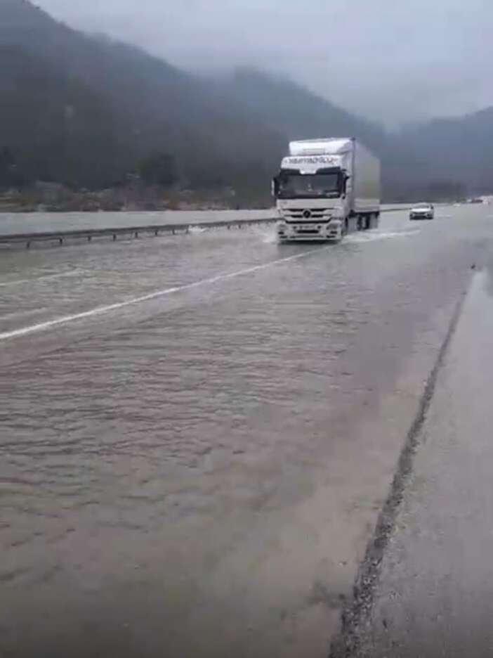 konya-antalya-yolu-hala-acilmadi-demirkapi-1-hafta-kapali-kalabilir