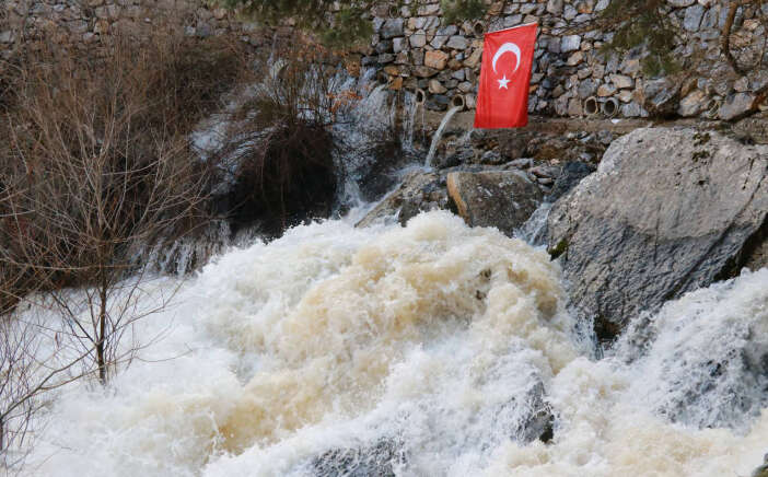 konyada-dunku-saganak-bilancosu-aciklandi-iste-ilce-ilce-yagis-listesi