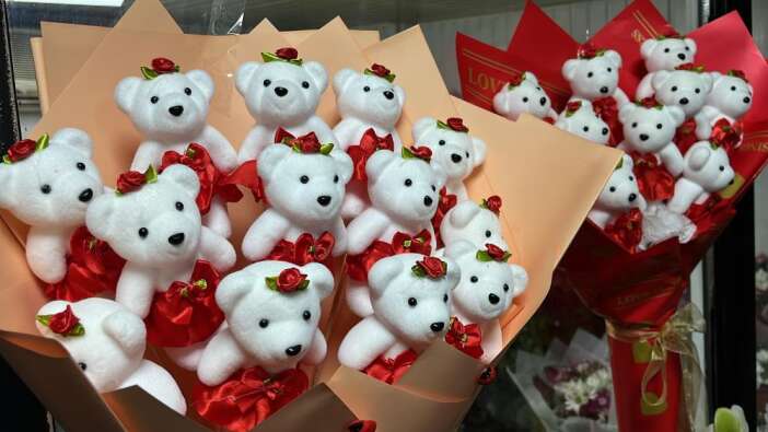 sevgililer-gununde-konyali-cicekciler-siparislere-yetisemiyor