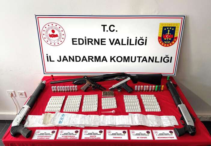 tefecilere-jandarma-operasyonu-164-milyon-liralik-senet-ele-gecirildi