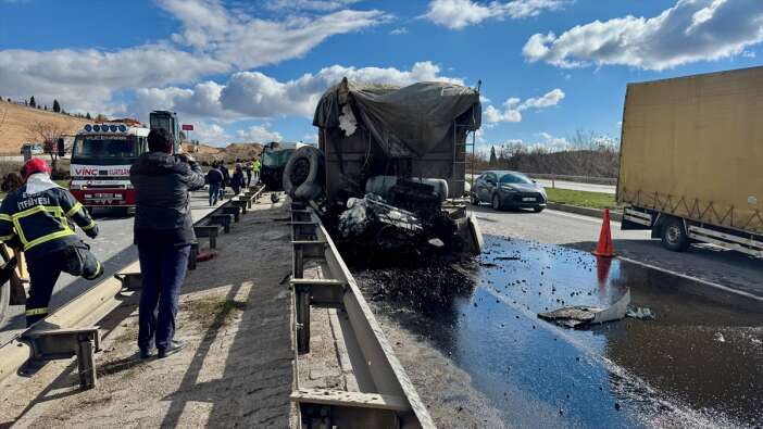 tir-surucusu-bu-kazadan-sag-kurtuldu