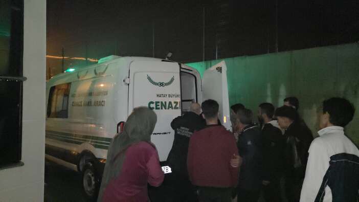 su-dolu-cukura-dusen-10-yasindaki-cuneyt-oldu