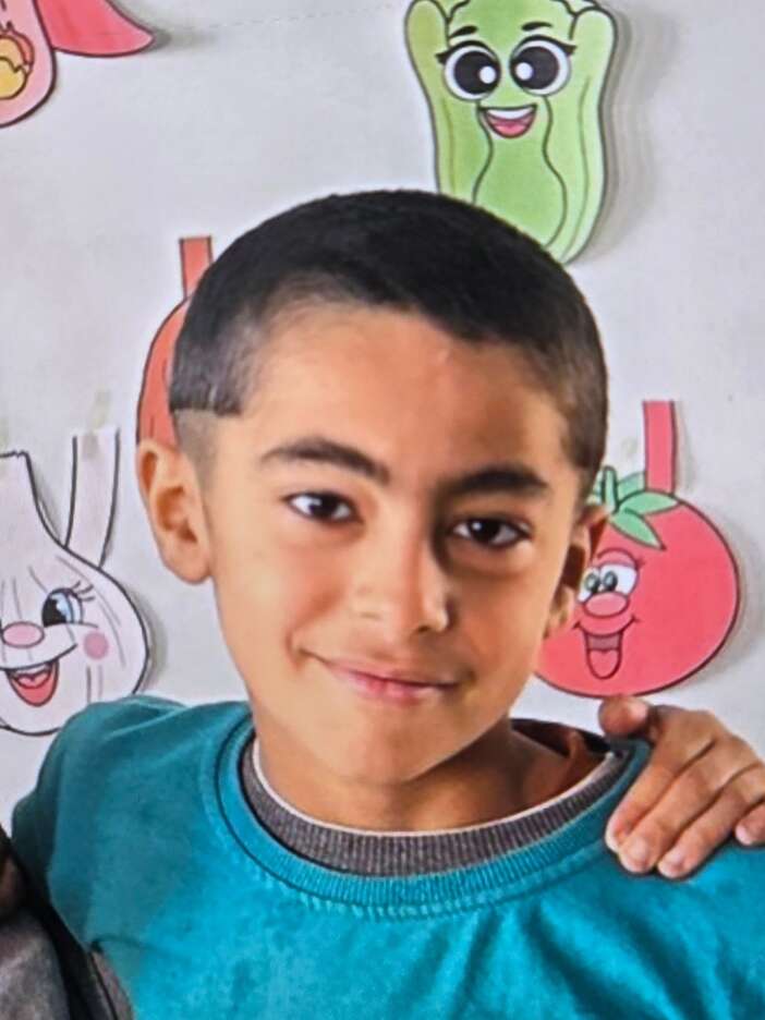 su-dolu-cukura-dusen-10-yasindaki-cuneyt-oldu