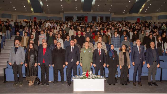 konyada-gelecegin-muhendisleri-sektor-temsilcileriyle-bulustu