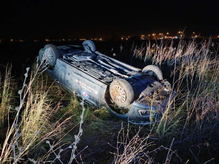 internetten-tanistigi-kadin-yuzunden-kaza-yapti