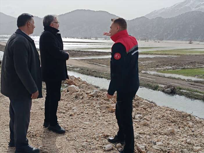 konyada-taskin-yasanan-gembos-ovasinda-hasar-tespiti-yapildi