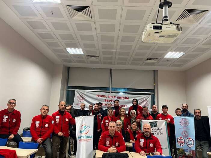 konyada-arama-kurtarma-kapasitesini-guclendiren-egitim-tamamlandi