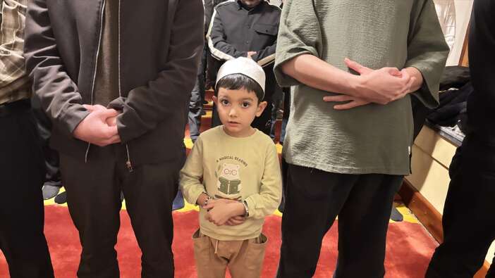 konyada-ilk-teravih-namazinda-camiler-doldu