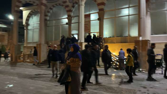 konyada-ilk-teravih-namazinda-camiler-doldu