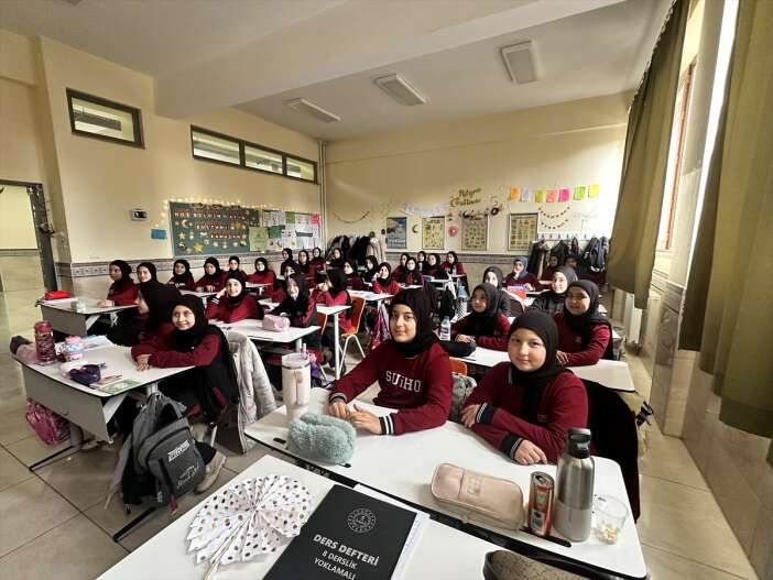 konyada-okullar-ramazan-icin-suslendi