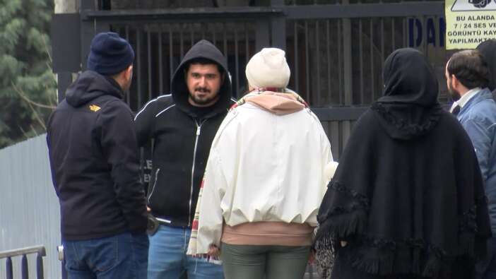 ramazan-ayi-icin-geldigi-evde-olduruldu