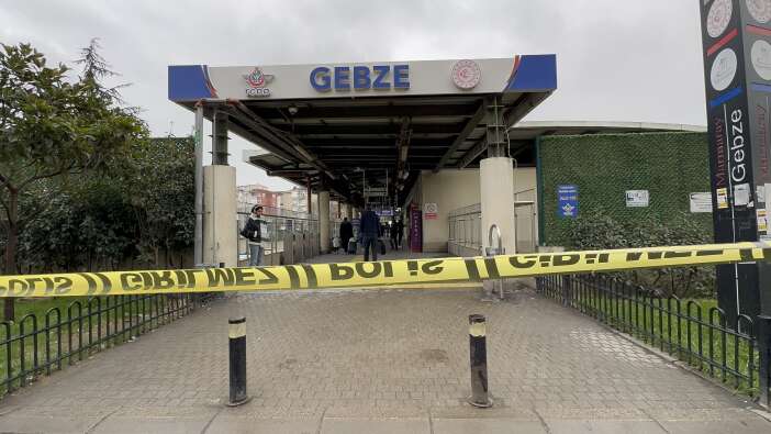 tren-istasyonunda-cinayet-aylin-ogretmen-olduruldu