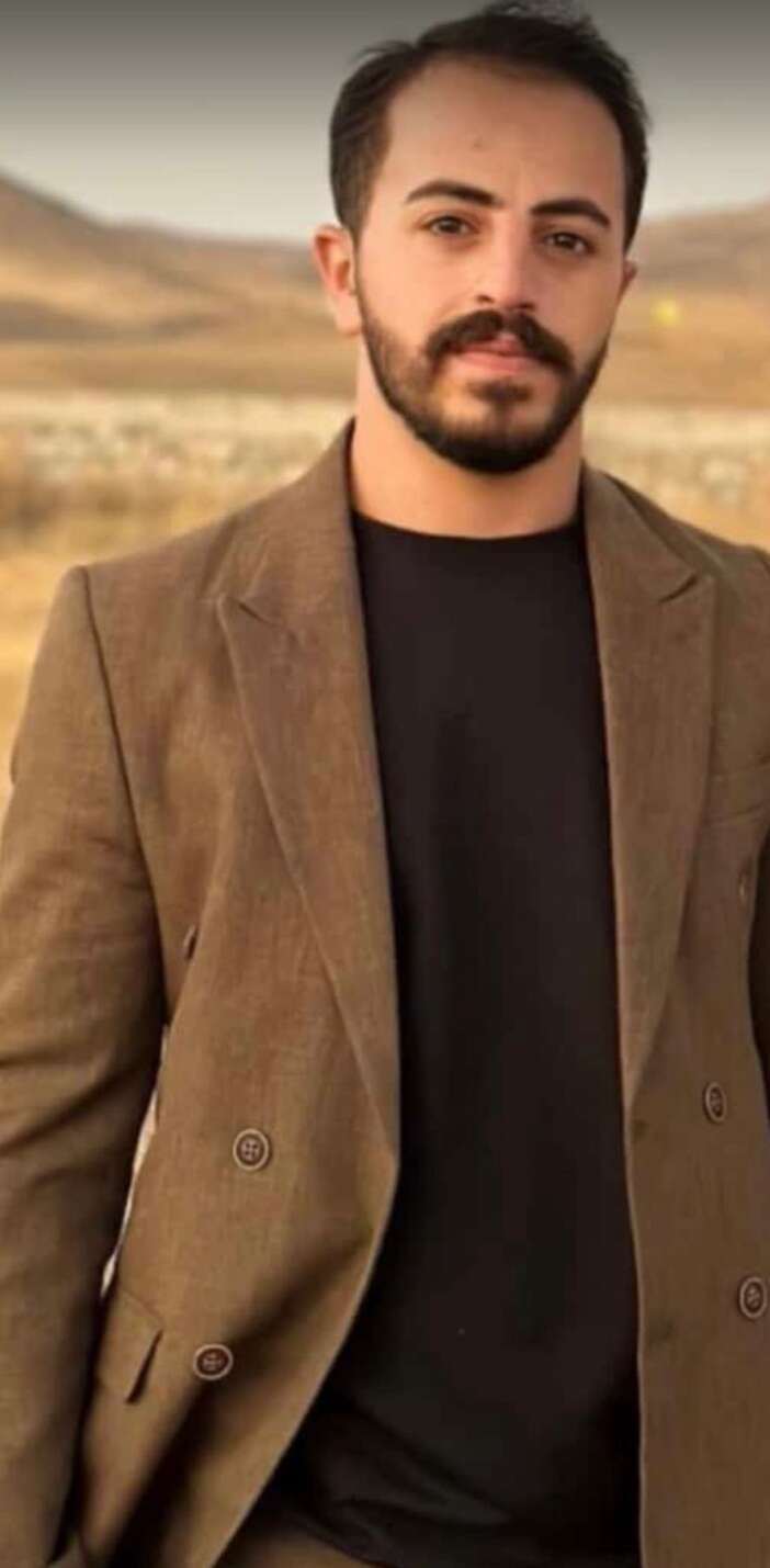 23-yasindaki-ferhat-gezen-silahla-basindan-vurulmus-halde-bulundu