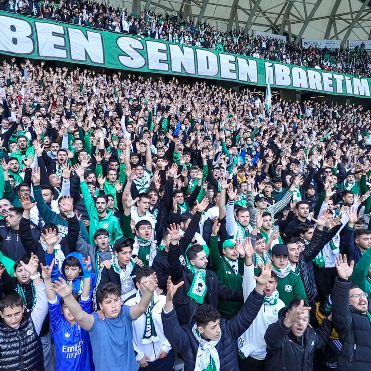 galatasaray-maci-oncesi-konyaspor-tribunlerinde-anlamli-organizasyon