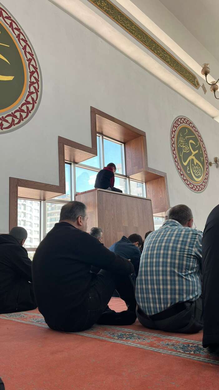 konyada-ramazanin-ilk-cuma-namazinda-camiler-doldu