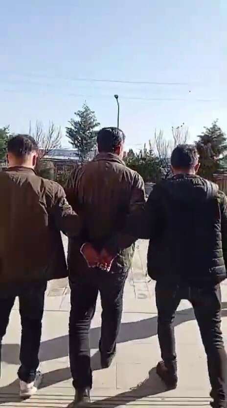 belediye-mudurunden-kanli-saldiri-anne-oldu-baba-ve-kizi-agir-yarali