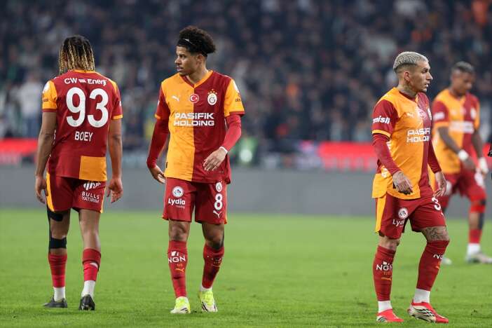 galatasaraya-zirve-yarisinda-darbeyi-konyaspor-vurdu