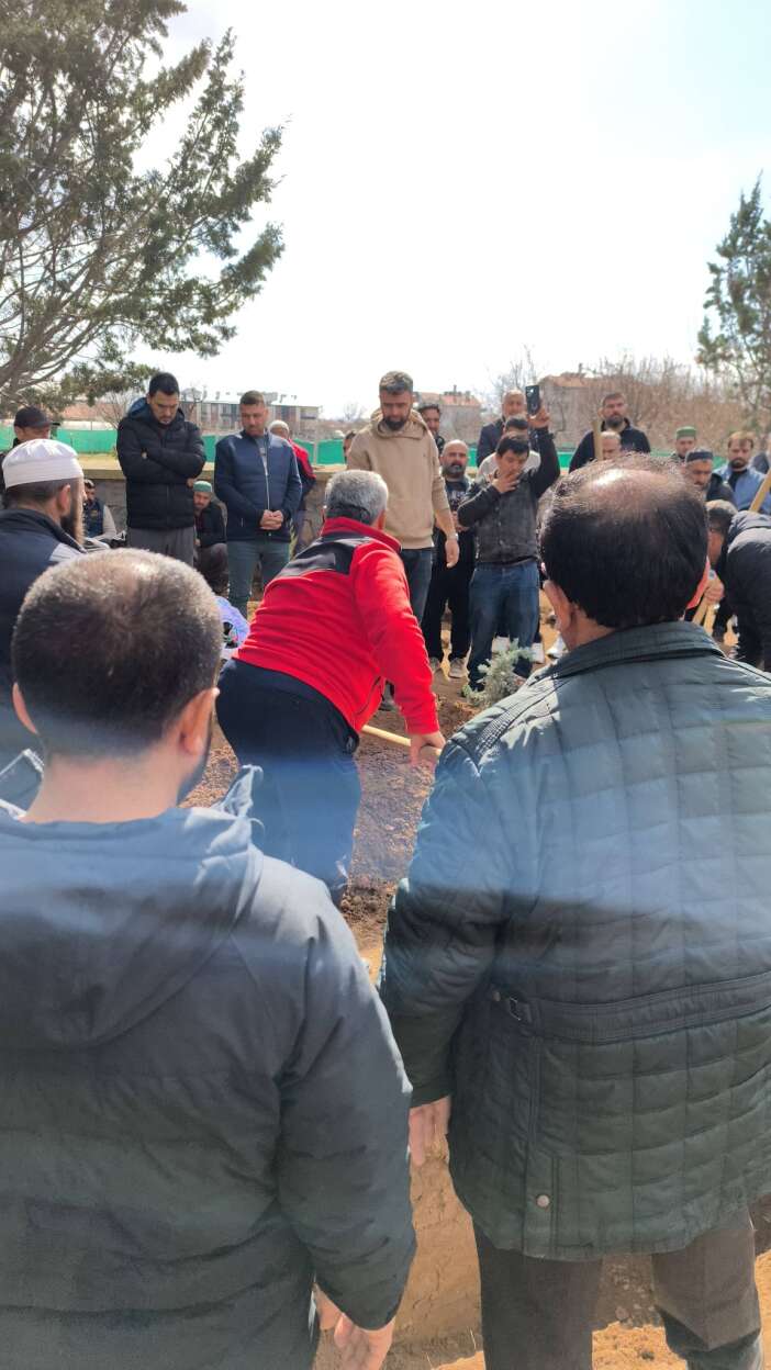 konya-bir-gulunu-kaybetti