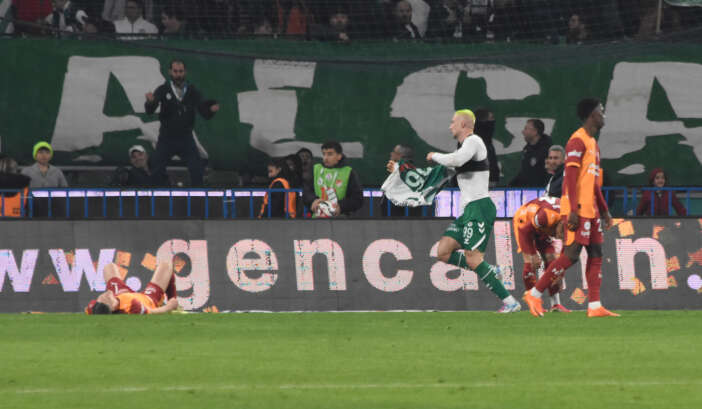 konyaspor-evinde-galatasarayi-devirdi-12-maclik-hasret-bitti
