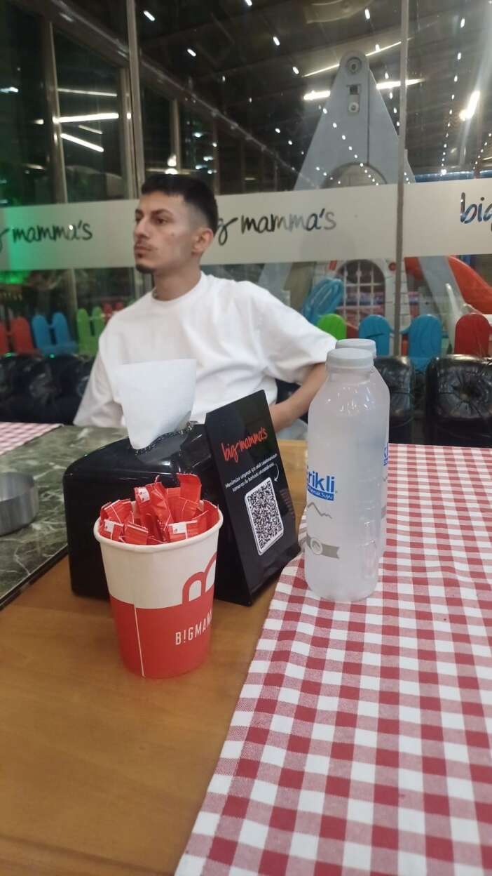 motosiklet-ile-otomobil-carpisti-omer-elibol-hayatini-kaybetti