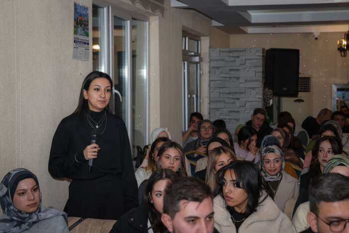 ak-parti-konya-il-baskani-fatih-ozgokcen-sozu-genclere-birakti