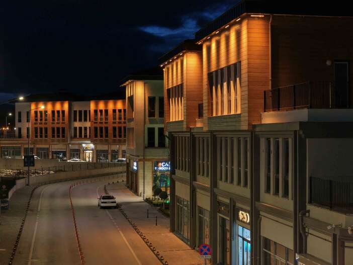 konya-surici-carsisi-elektrigini-bedavaya-getirdi