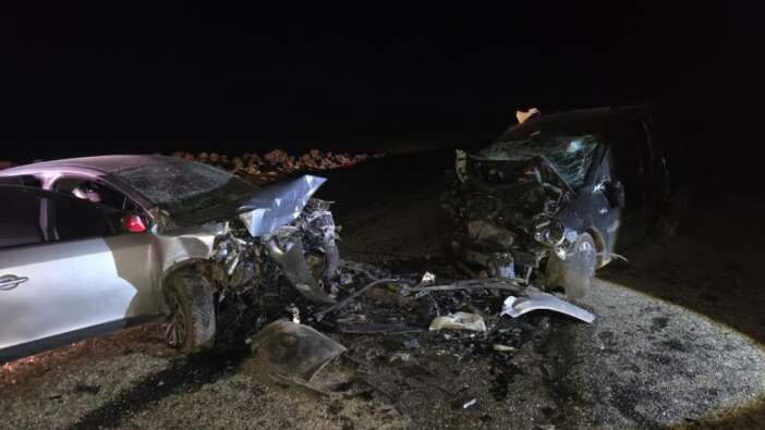 iki-otomobil-carpisti-5-olu-2-yarali-var